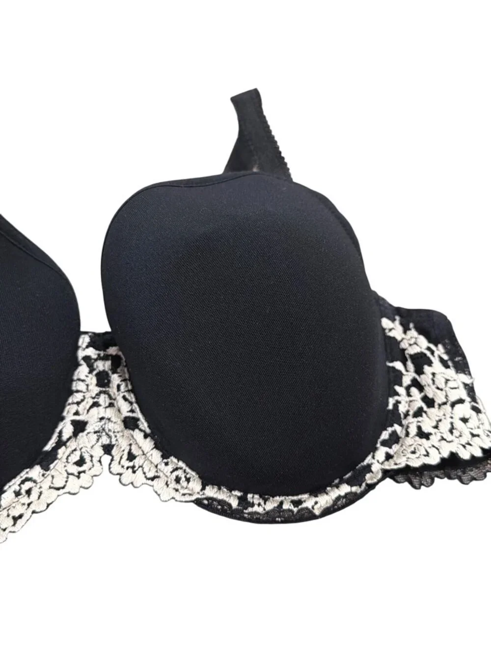 Wacoal 853191 Embrace Lace T-Shirt Beige Underwire Bra 38C